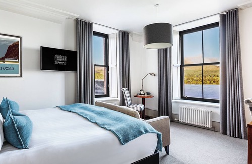 Brodick Hotel | The Douglas Hotel