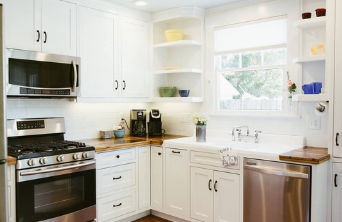 Downtown House | The Down Town House - Charming Bungalow In San Luis Obispo - Private parking!