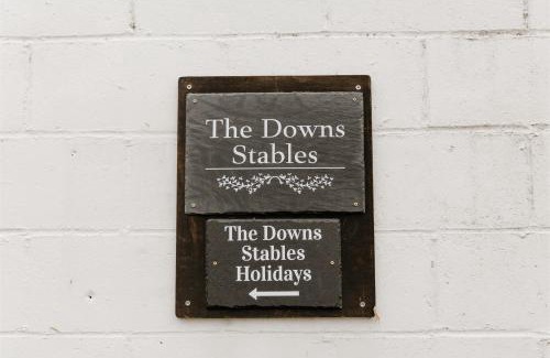 Findon Other | The Downs Stables Glamping Pod Theos Charm