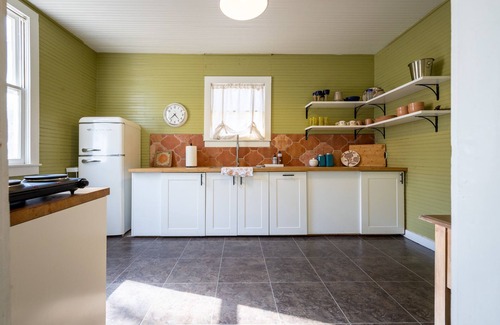 Heritage House | The Downtown Abbey - The Drawing Room