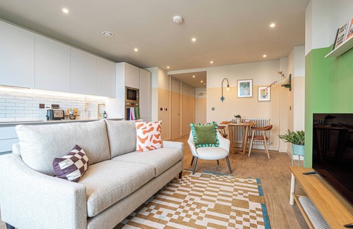 Walthamstow Apartment | The Eades Laura Perryman 1 bed