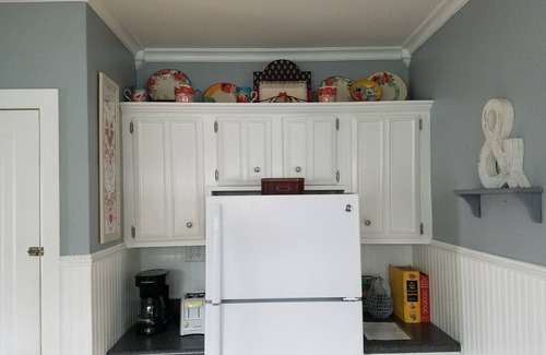 Ashland House | The Eagle's Nest: 5Beds/3Baths Beautiful Craftsman Home