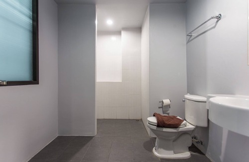 Pak Chong Hotel | The Earth Anthioch Khao Yai