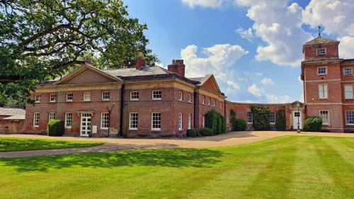 Wymondham Apartment | The East Wing