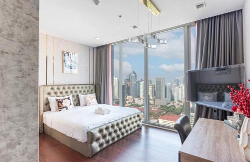 Nana Apartment | The Echelon Sukhumvit 11 by LeFoyer