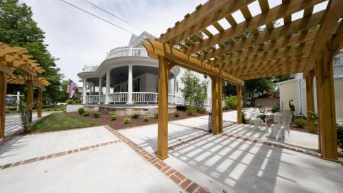Edenton Bed & Breakfast | The Edenton Collection-Captain's Quarters Inn