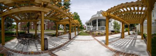 Edenton Bed & Breakfast | The Edenton Collection-Captain's Quarters Inn