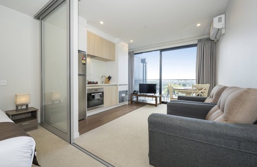 Epsom Apartment | The Edgerley Suites