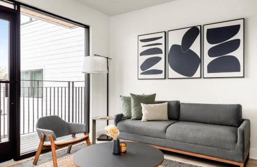 Historic Edgefield Apartment | The Eighteen by Mint House