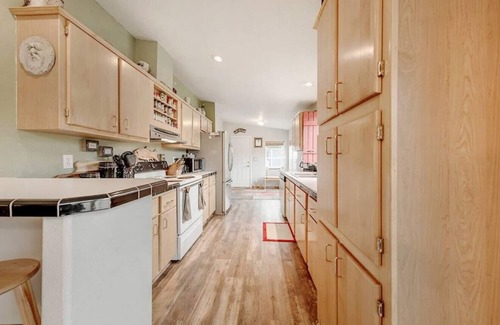 Boundary County House | The Elk Run, 2 bed-2 bath, family retreat w/wifi