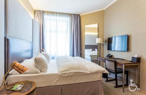 Stare Mesto Hotel | The Emblem Prague Hotel - Preferred Hotels & Resorts