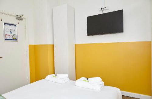 Erskineville Hotel | The Erko Hotel