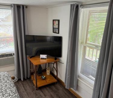 Chimney Rock Hotel | The Evening Shade River Lodge and Cabins