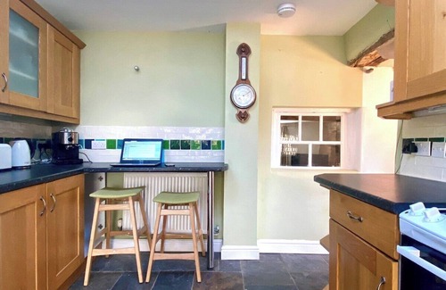 Frome House | The Explorers Rest- Garden - Frome