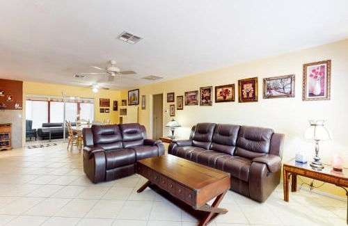 South Venice House | The Falcon's Nest