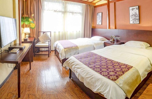 Yangshuo Hotel | The Family Hotel In Yangshuo County