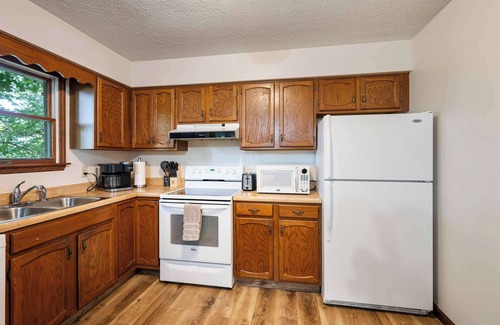 Hamilton House | The Family Nook - Home for 8