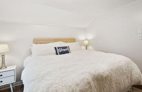 Blowing Rock House | The Farmhouse at Doe Creek