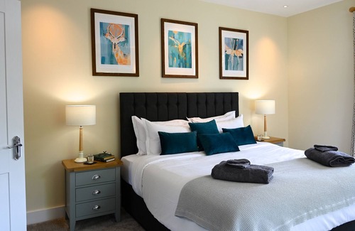 Newport House | The Farmhouse - Stunning Coastal Luxury in Brook