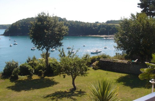 Le Minihic-sur-Rance Villa | THE FEET IN WATER! AMAZING VIEWS! FACING THE SEA ACCESS BY PRIVATE WAY