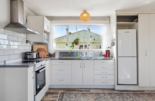 National Park Village House | The Flax Cottage - National Park Holiday Home