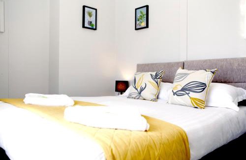 Flint Apartment | The Flintshire - North Wales - Sleeps Up To 9
