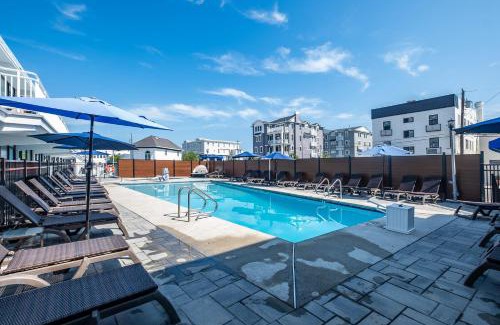 North End Hotel | The Forum