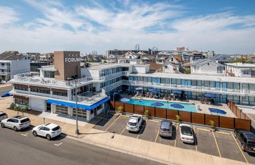 North End Hotel | The Forum