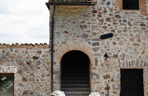 Allumiere Apartment | The Fourth - Superior Room – Canopy Bed