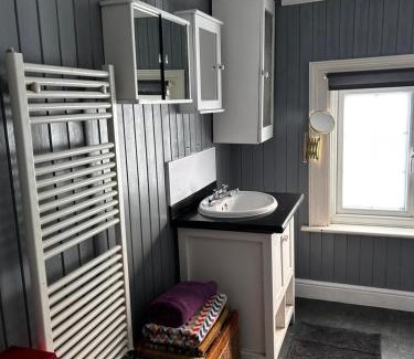 St. Mark's Bed & Breakfast | The Fox and Hounds