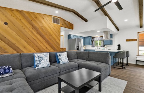 Whispering Forest Cabin | The Fox Den #2568