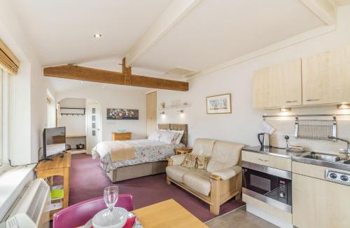 Austwick House | The Friendly Room