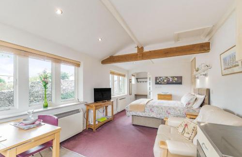 Austwick House | The Friendly Room