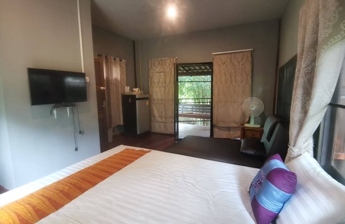 Pak Chong Bed & Breakfast | The Frog Khaoyai