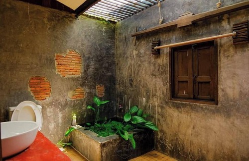 Pak Chong Bed & Breakfast | The Frog Khaoyai