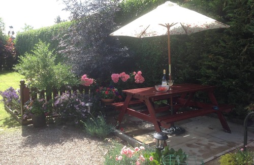 Crieff Apartment | The Garden Flat - within easy walking distance of centre of Crieff