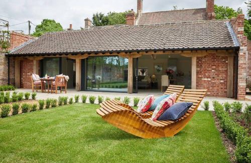 Banningham House | The Garden House - Luxurious bolthole near coast