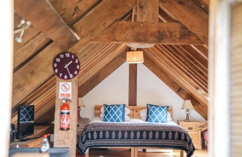 Eaton Mascott House | the garden room
