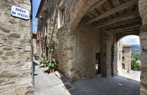Montalcino House | The Gelda house, relax with a view