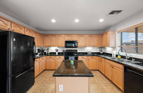 Tamaron Villa | The Gem Getaway Pool Gameroom Gym by Relaxtay