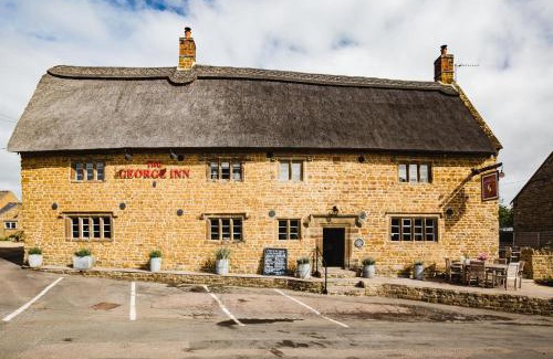 Banbury Hotel | The George Inn