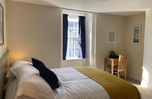 Plympton Hotel | The George Inn Plympton