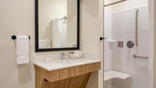 12 South House | The Gilmore, an AvantStay Hotel