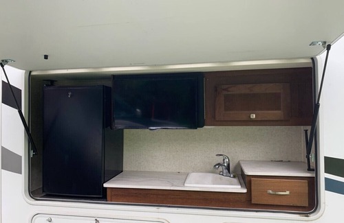 Sterling House | The "Glamper" at Red-Bow