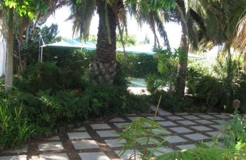 Lutzville Bed & Breakfast | The Golden Grape B&B