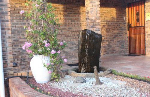 Lutzville Bed & Breakfast | The Golden Grape B&B