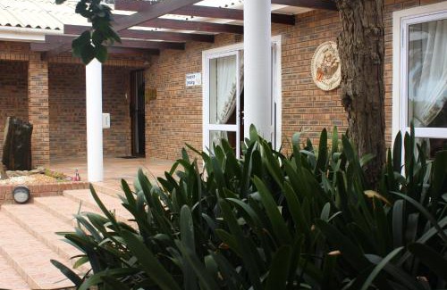 Lutzville Bed & Breakfast | The Golden Grape B&B