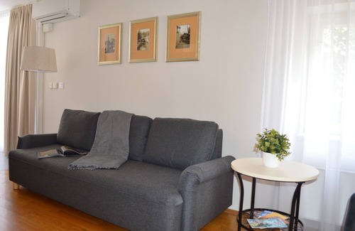 Hradcany Hotel | The Golden Wheel