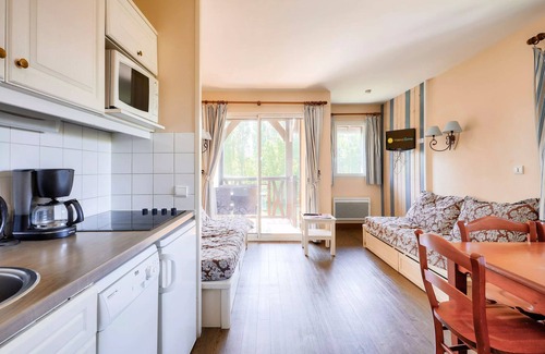 Deauville Apartment | The Golf Residence - maeva Home - 2 Room Apartment 5 People - Budget