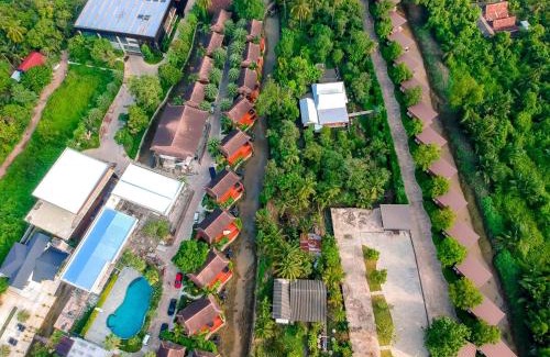 Samut Songkhram Resort | The Grace Amphawa
